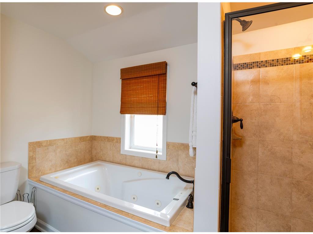 3331 Parkview Boulevard Robbinsdale MN 55422 7053927 image26