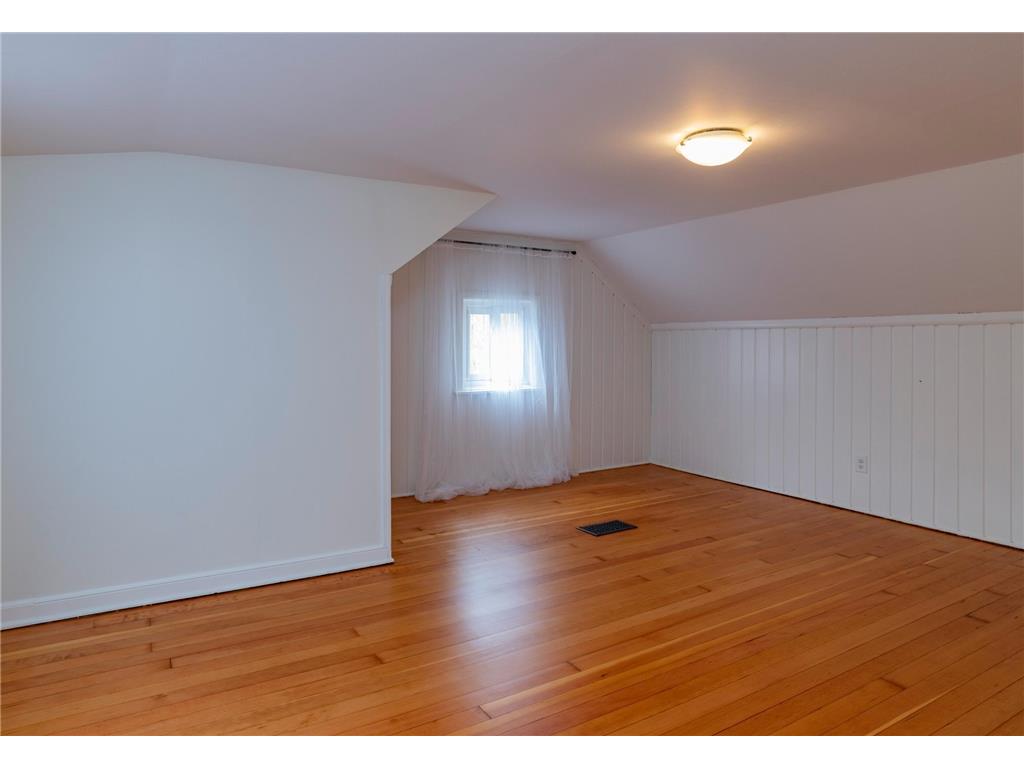 3331 Parkview Boulevard Robbinsdale MN 55422 7053927 image27
