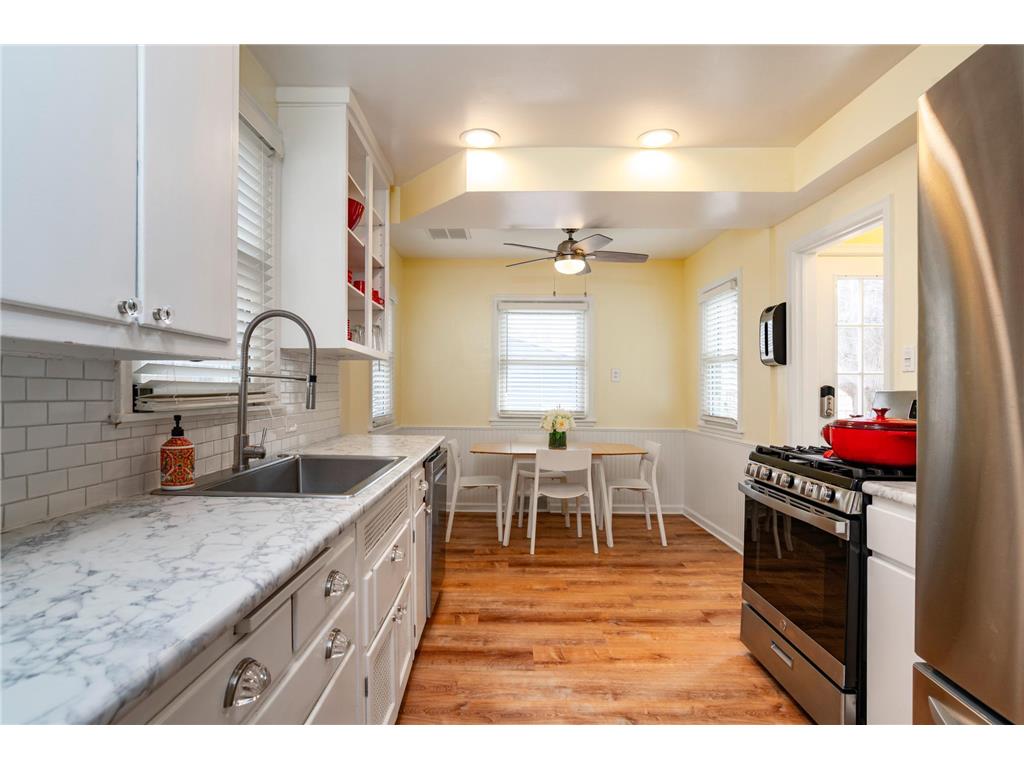 3331 Parkview Boulevard Robbinsdale MN 55422 7053927 image8