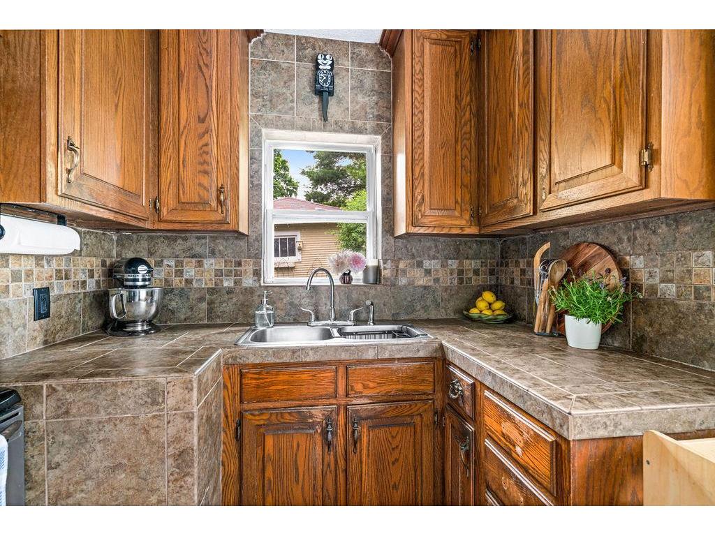 3331 Vernon Street Duluth MN 55806 7106678 image10