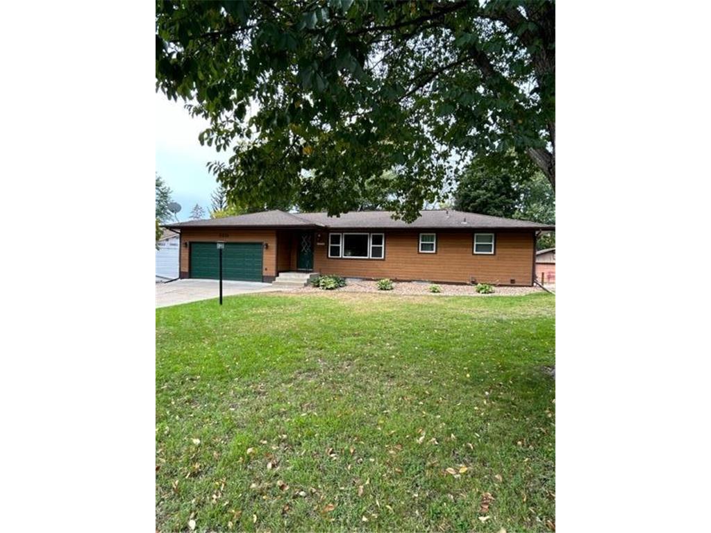 3331 Zane Avenue N Crystal MN 55422 6491193 image1