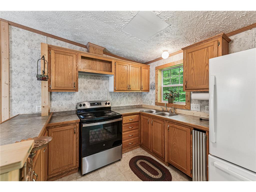 33315 State Highway 13 Russell Twp WI 54814 7069880 image4