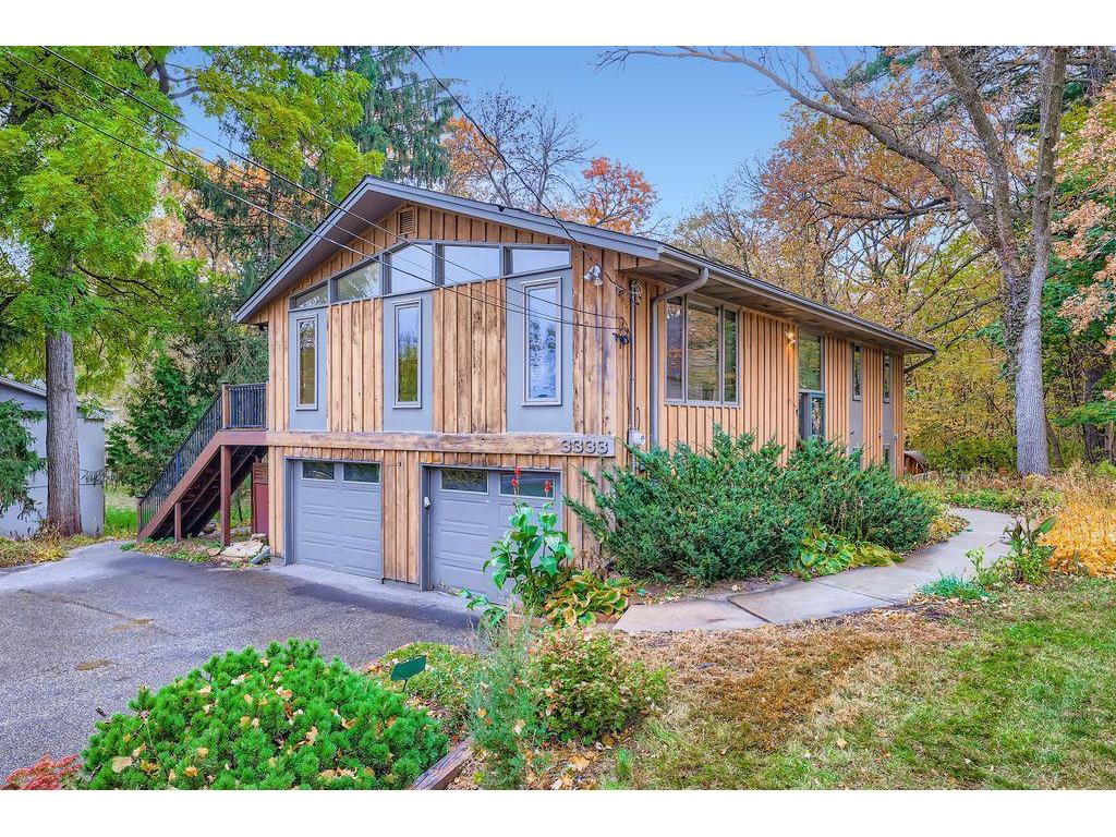 3333 Lake Johanna Boulevard Arden Hills MN 55112 - Johanna 6800652 image1