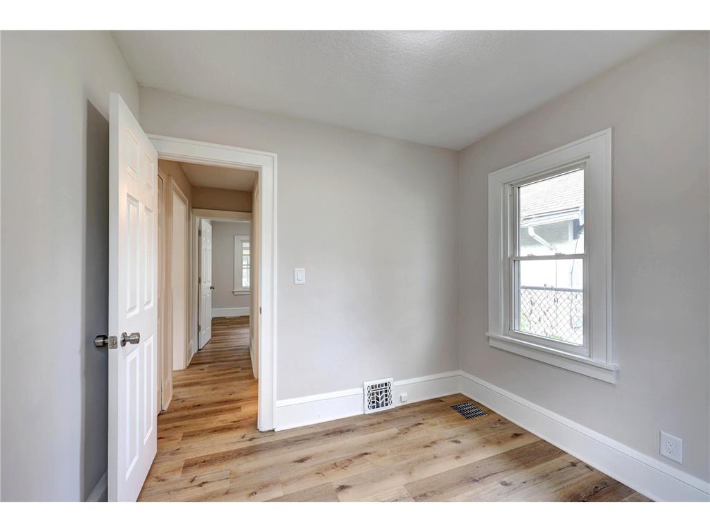 3333 Minnehaha Avenue Minneapolis MN 55406 7069409 image12