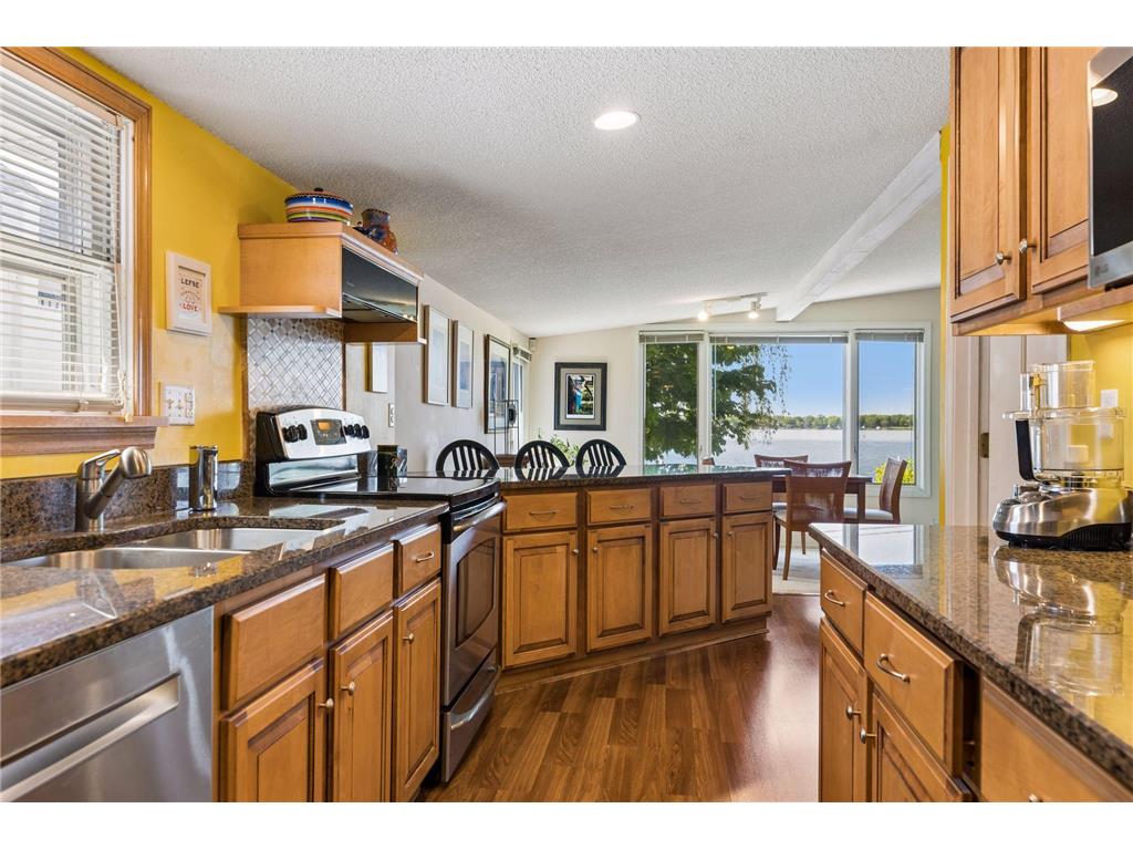 3335 Crystal Bay Road Orono MN 55391 - Lake Minnetonka 7073324 image14