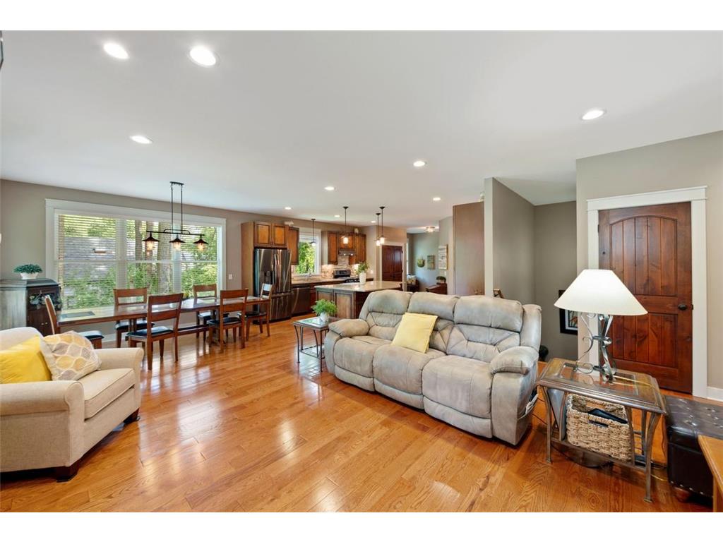 3335 Victoria Street N Shoreview MN 55126 7091934 image15
