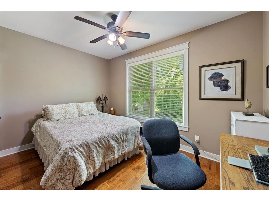 3335 Victoria Street N Shoreview MN 55126 7091934 image23
