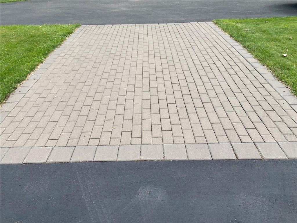 3335 Victoria Street N Shoreview MN 55126 7091934 image31