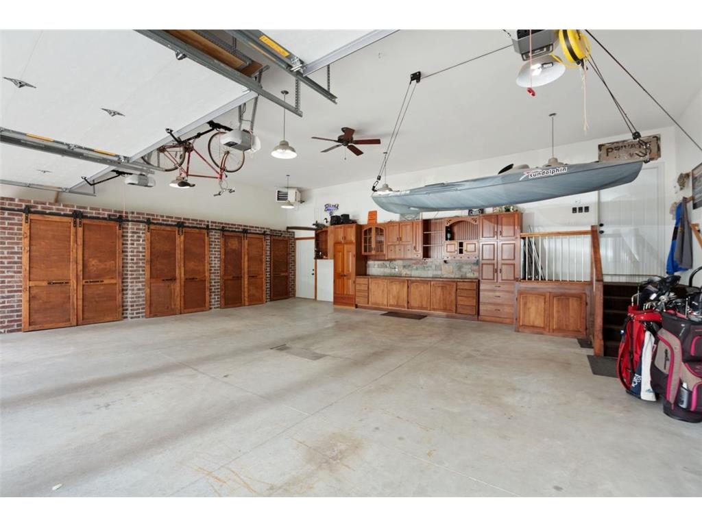 3335 Victoria Street N Shoreview MN 55126 7091934 image33
