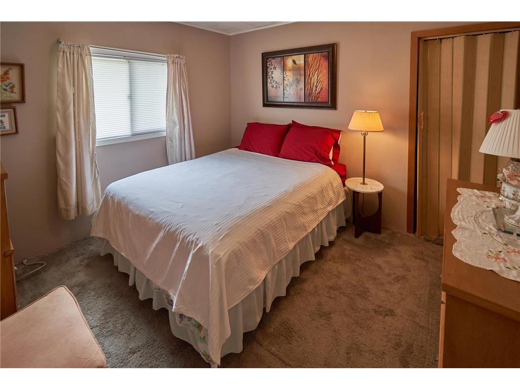 33351 S Upper Hay Drive, Jenkins Twp, MN, 56472 MLS 6532022 Edina