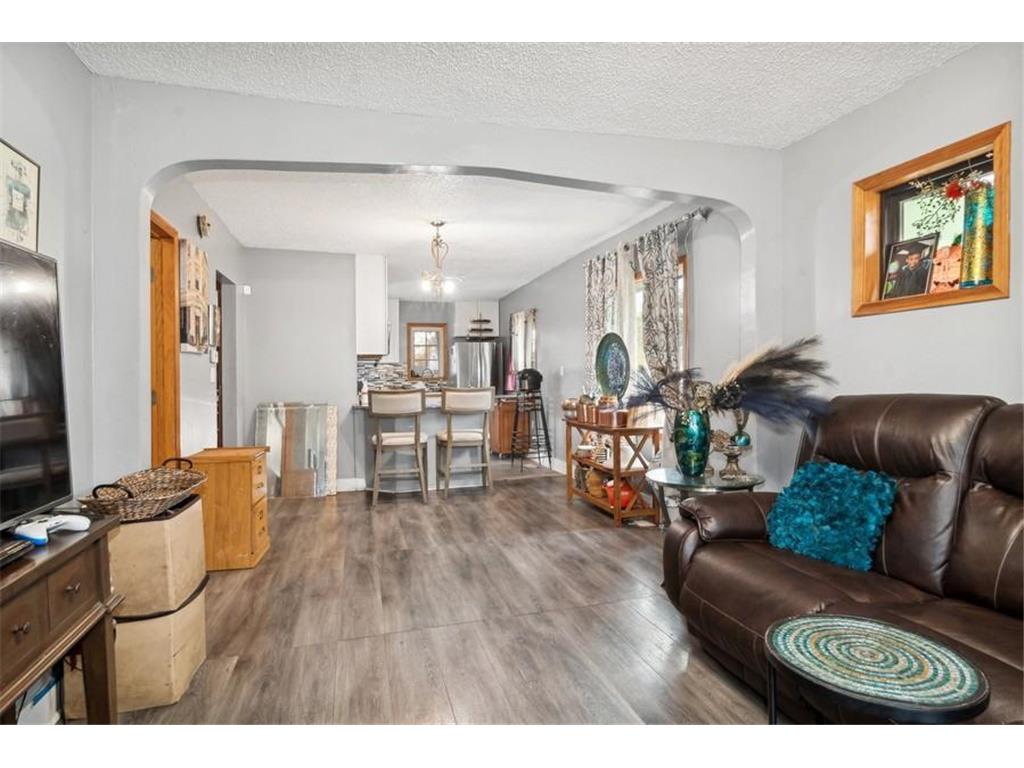 3338 Upton Avenue N Minneapolis MN 55412 6633766 image1