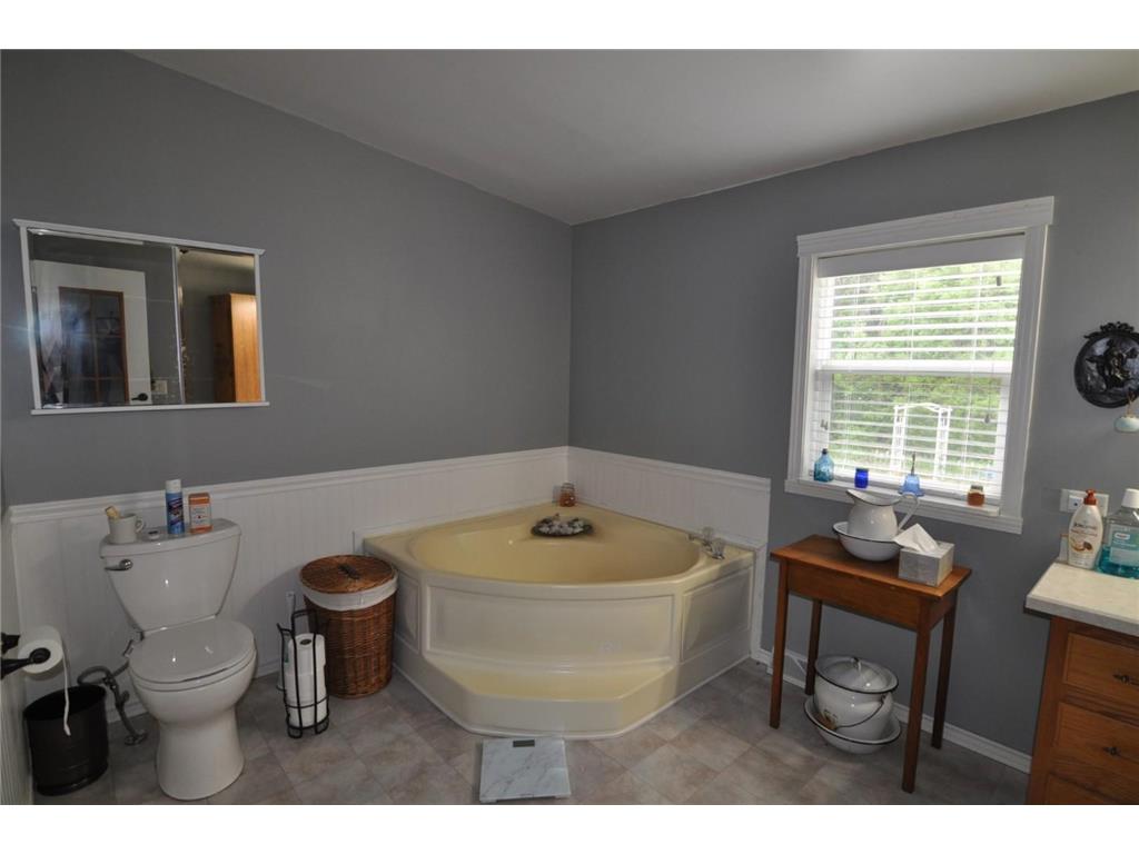 33386 State 34 Akeley MN 56433 7086118 image16