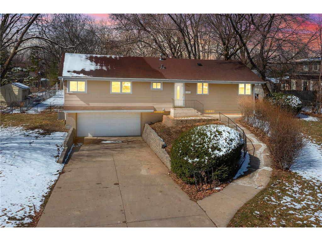 3339 Noble Avenue N Golden Valley MN 55422 6508415 image1