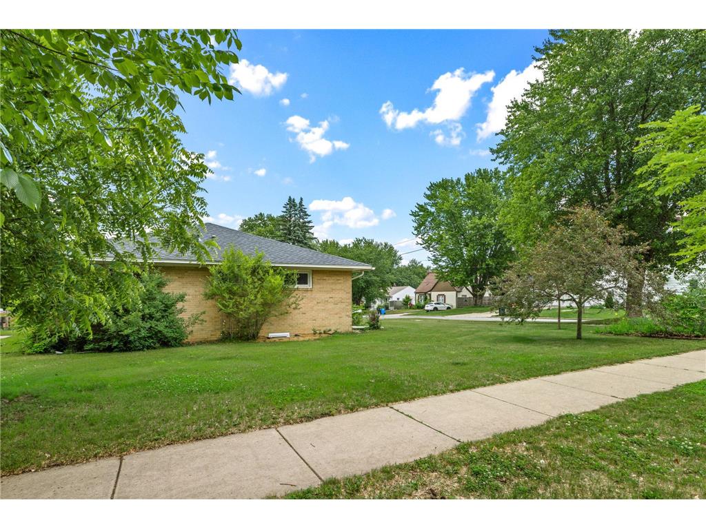 334 Margaret Street Eau Claire WI 54701 7083019 image53