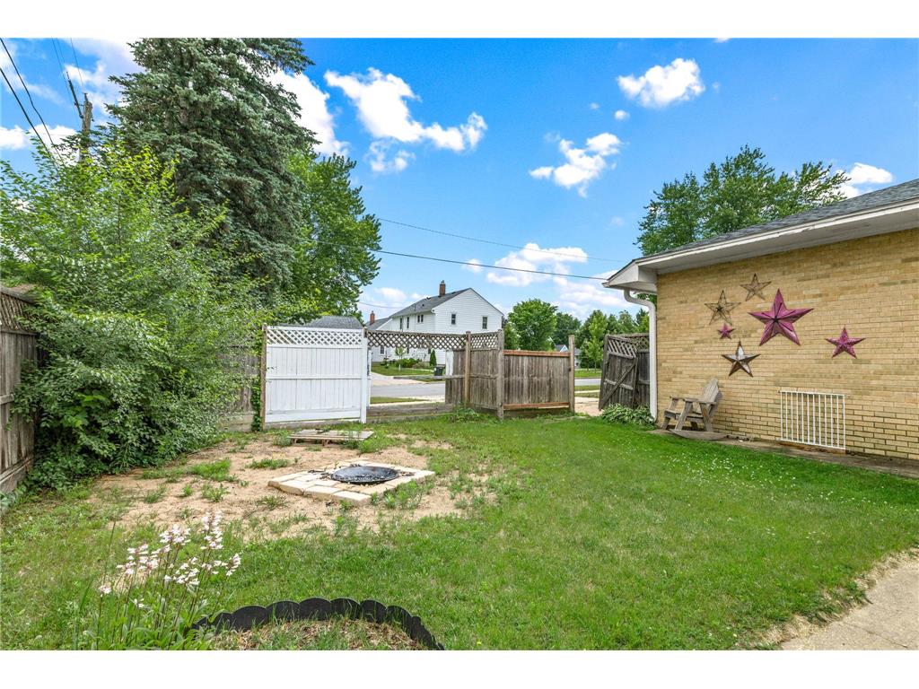 334 Margaret Street Eau Claire WI 54701 7083019 image55
