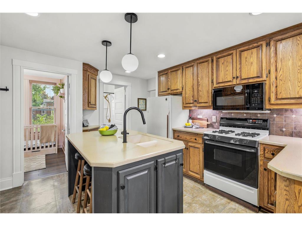 3340 Bryant Avenue S Minneapolis MN 55408 7077839 image27