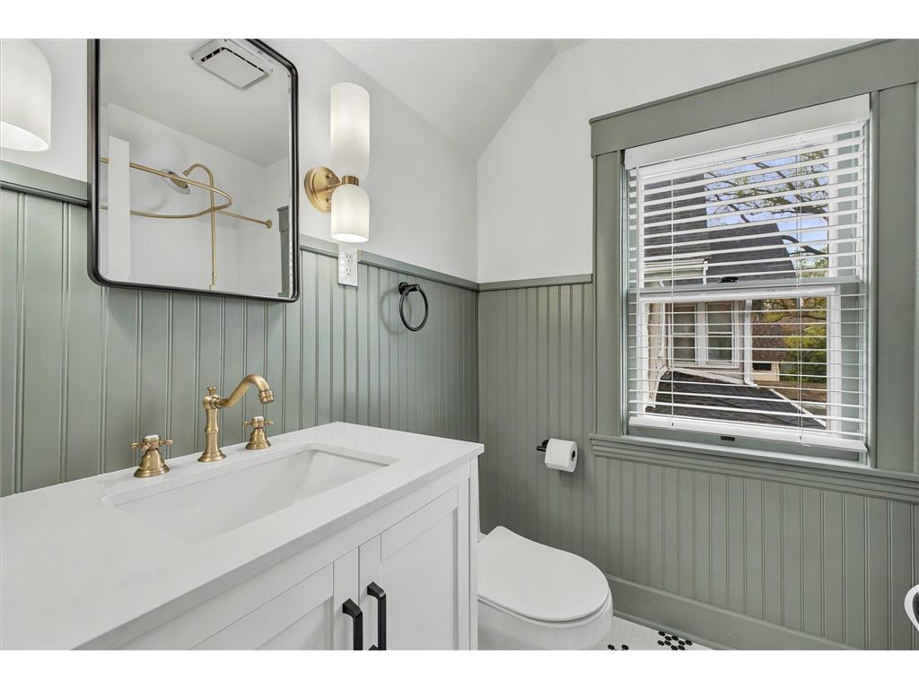 3340 Bryant Avenue S Minneapolis MN 55408 7077839 image58