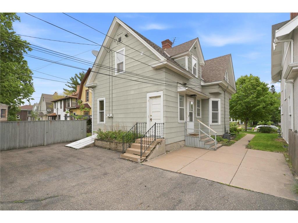 3340 Bryant Avenue S Minneapolis MN 55408 7077839 image78