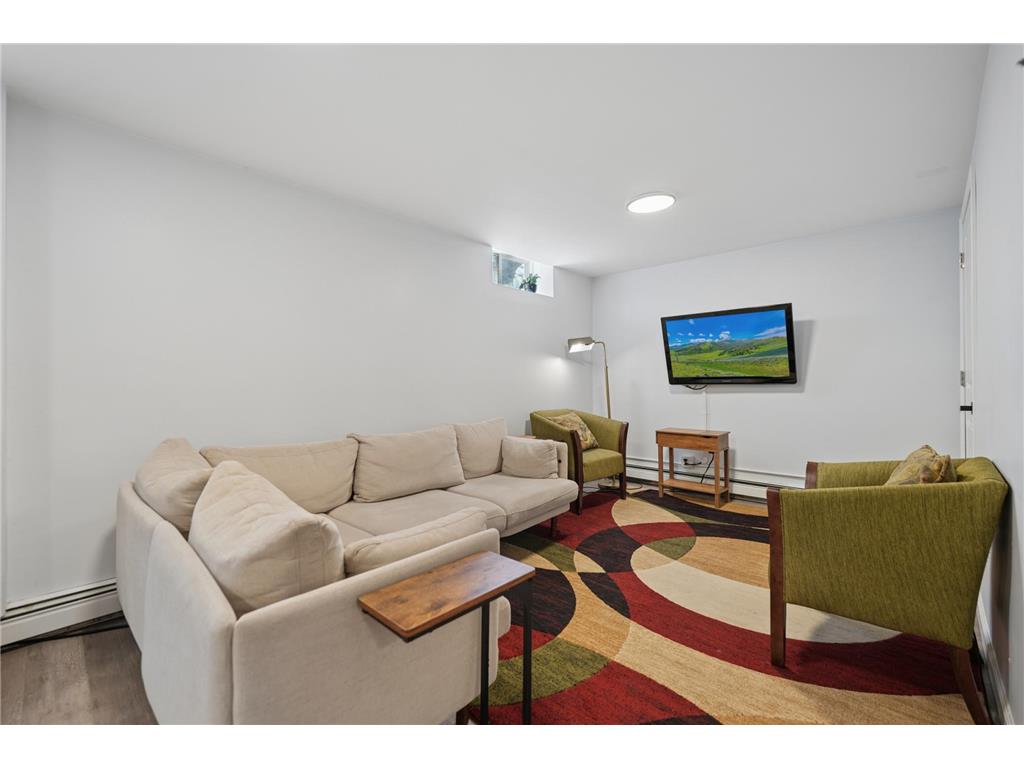 3340 Colfax Avenue S Minneapolis MN 55408 7071251 image20