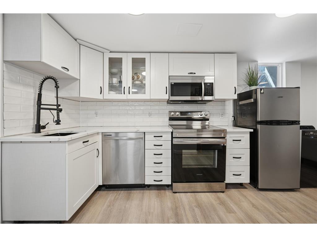 3340 Colfax Avenue S Minneapolis MN 55408 7071251 image23