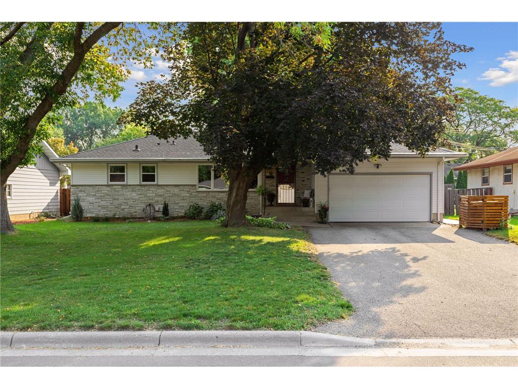 3340 Xenia Avenue N Crystal MN 55422 6339906 image1