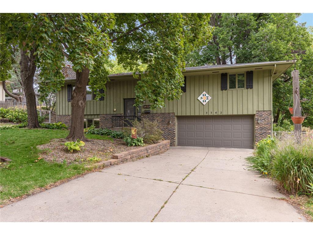 3342 Edgewood Avenue N Crystal MN 55427 6459467 image1