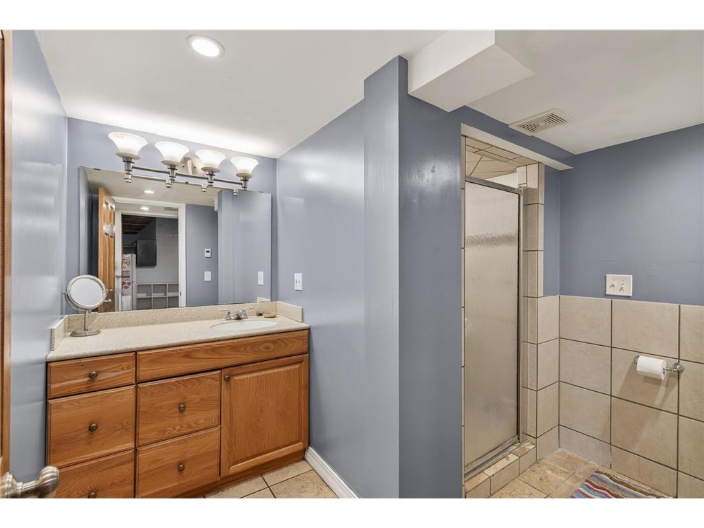 3342 Xerxes Avenue N Minneapolis MN 55412 7072489 image27