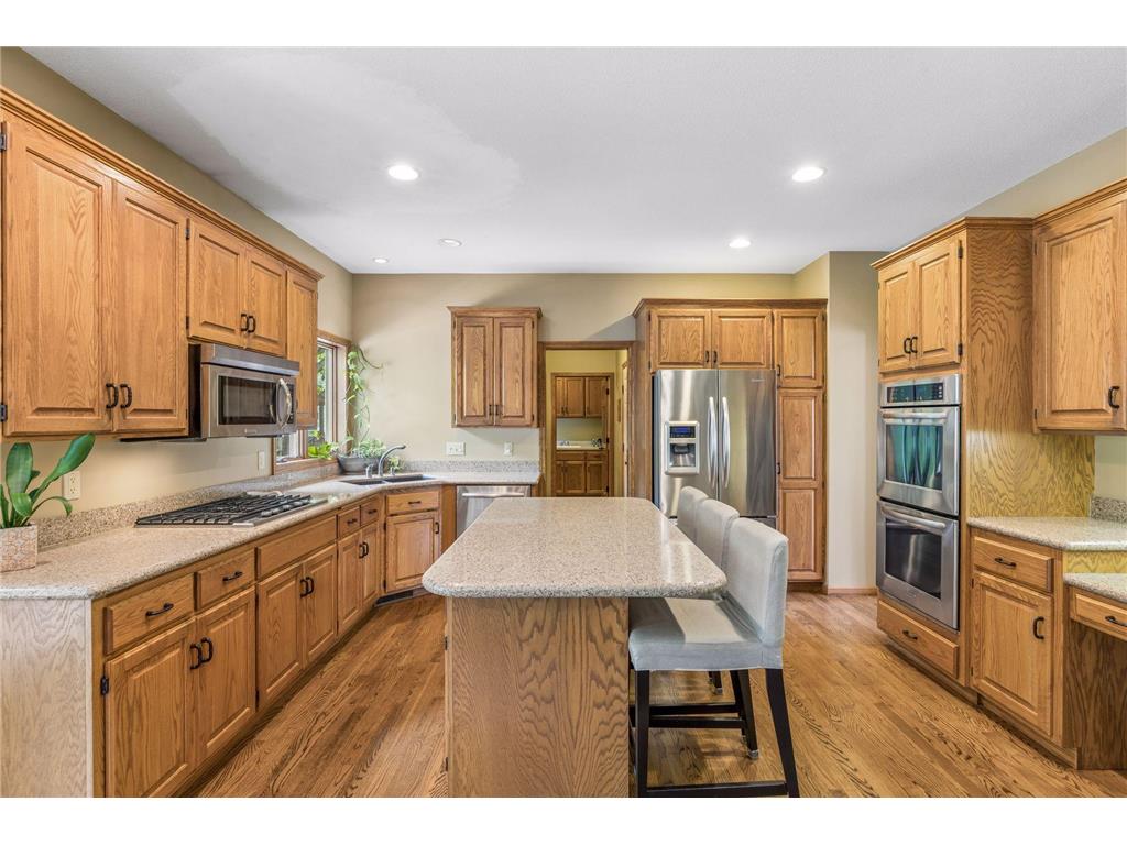 3344 Charleston Drive Woodbury MN 55129 7111502 image18