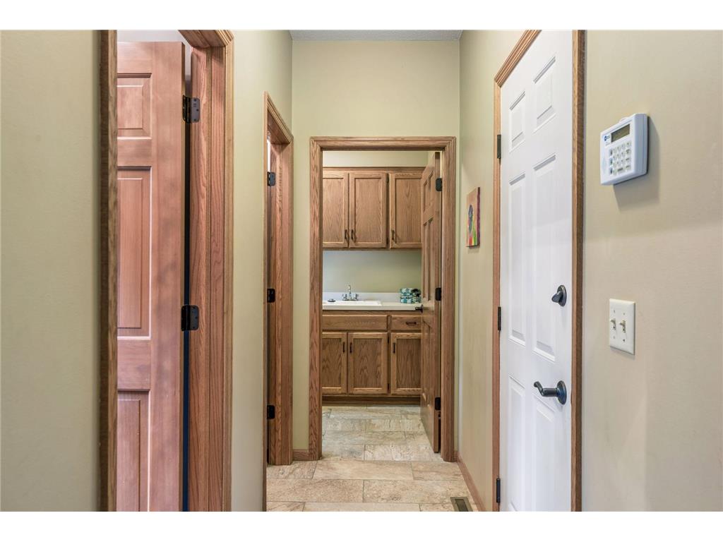 3344 Charleston Drive Woodbury MN 55129 7111502 image26