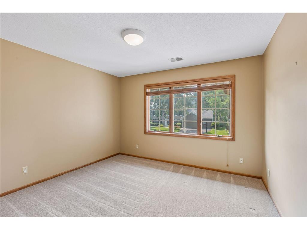 3344 Charleston Drive Woodbury MN 55129 7111502 image42