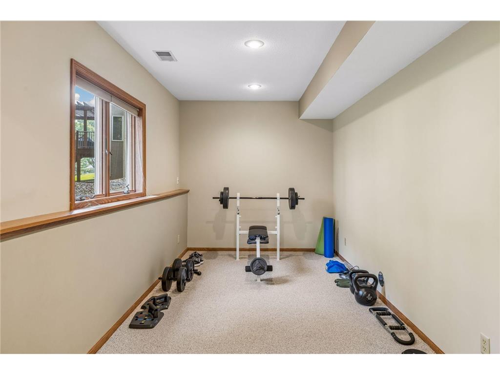 3344 Charleston Drive Woodbury MN 55129 7111502 image46