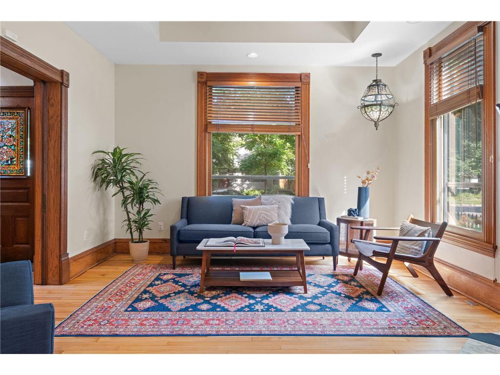 3344 Girard Avenue S Minneapolis MN 55408 6777617 image1