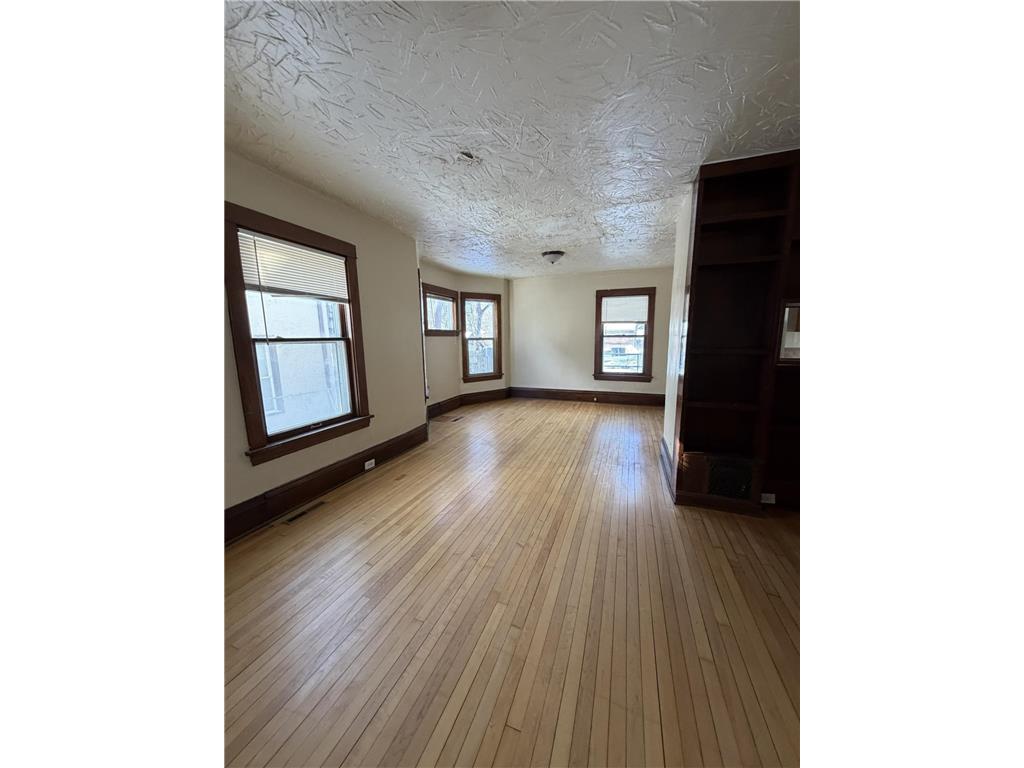 3345 N 6th Street Minneapolis MN 55412 7030815 image8