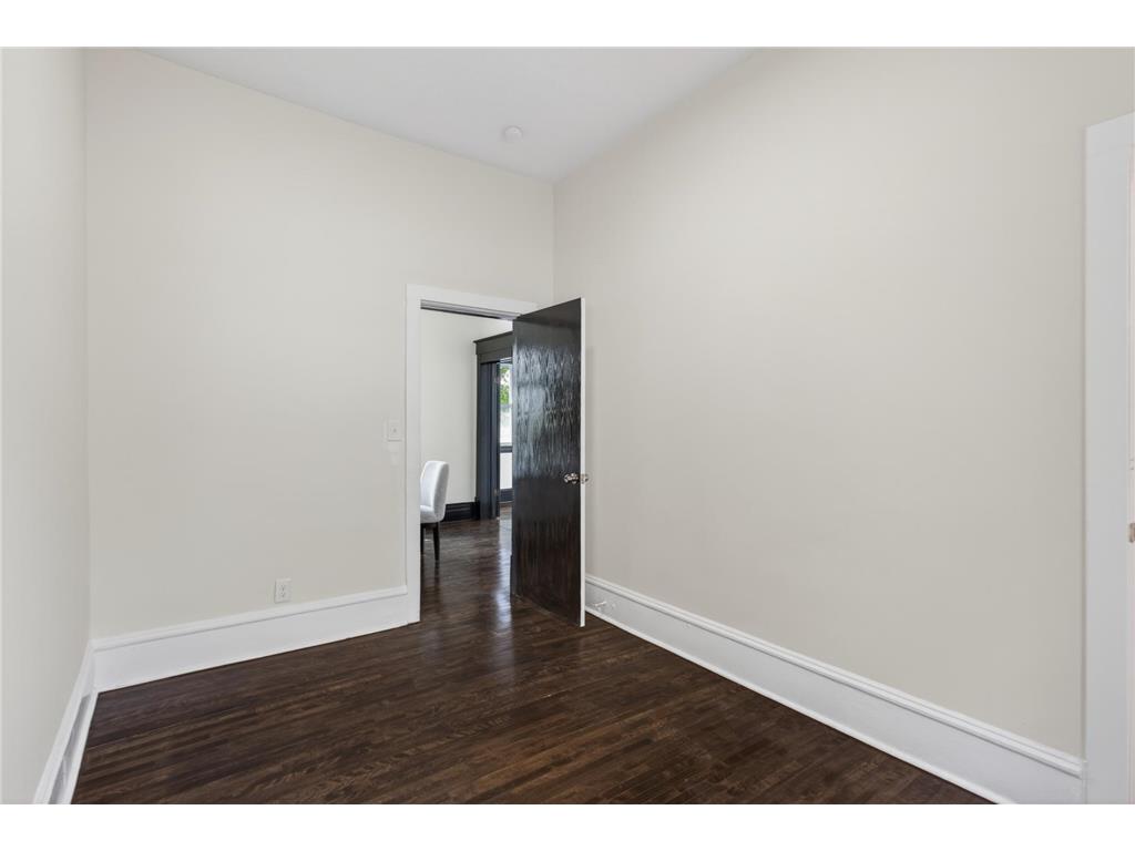 3346 3rd Avenue S Minneapolis MN 55408 7074337 image15