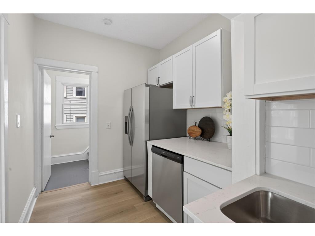 3346 3rd Avenue S Minneapolis MN 55408 7074337 image25