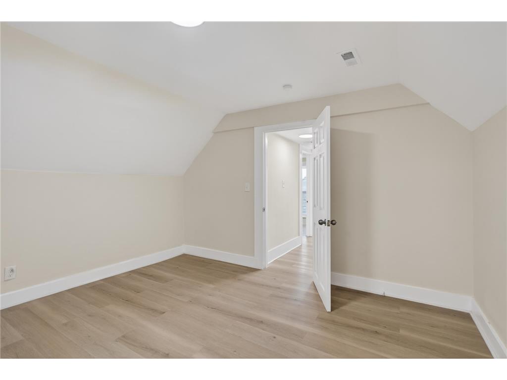 3346 3rd Avenue S Minneapolis MN 55408 7074337 image36