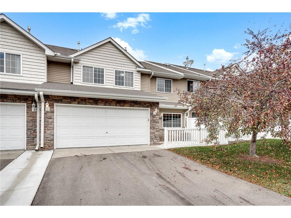 3347 Coleshire Path Rosemount MN 55068 6447199 image1