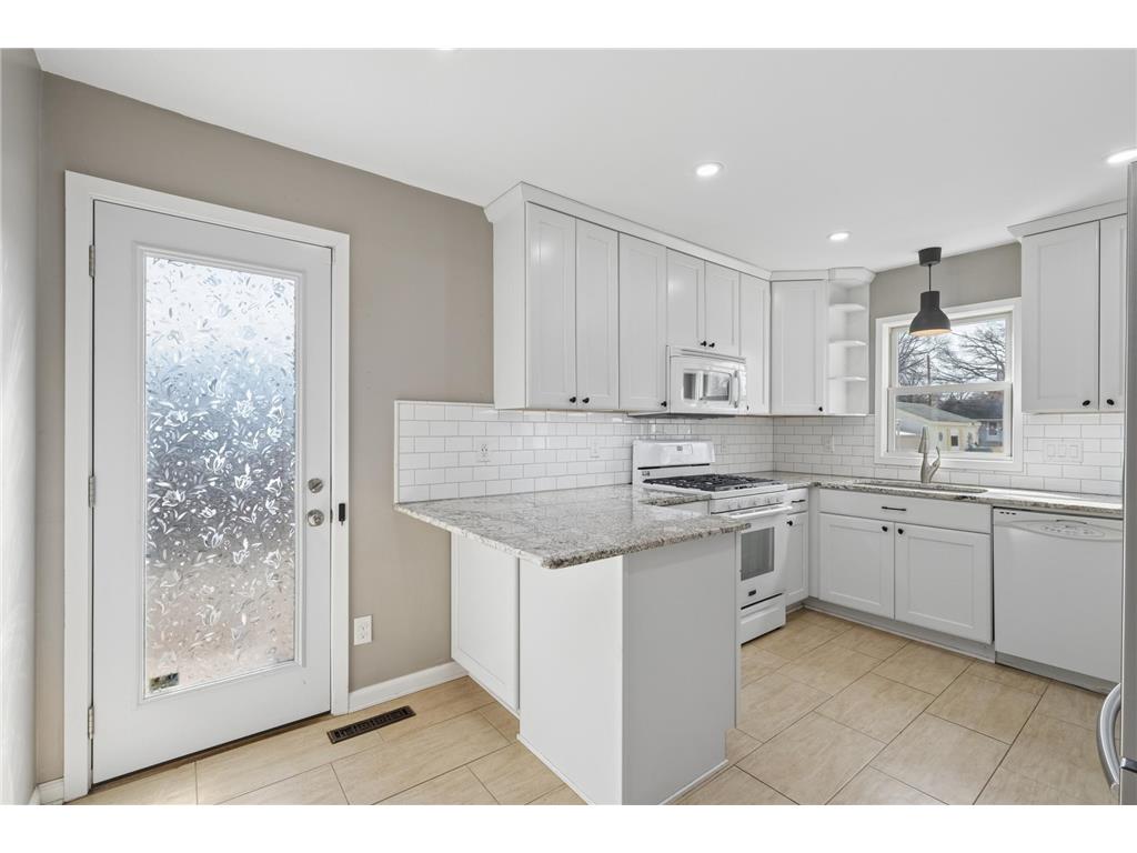 3347 Utah Avenue S Saint Louis Park MN 55426 7052893 image2