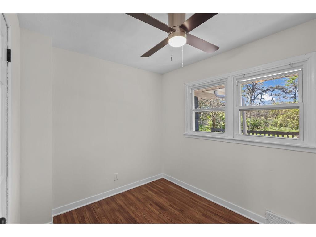 3349 49th Avenue N Brooklyn Center MN 55429 7074370 image14