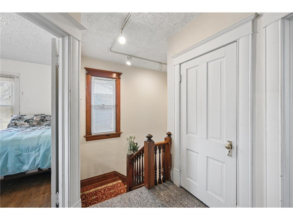 335 Adams Street SE Hutchinson MN 55350 7060720 image10