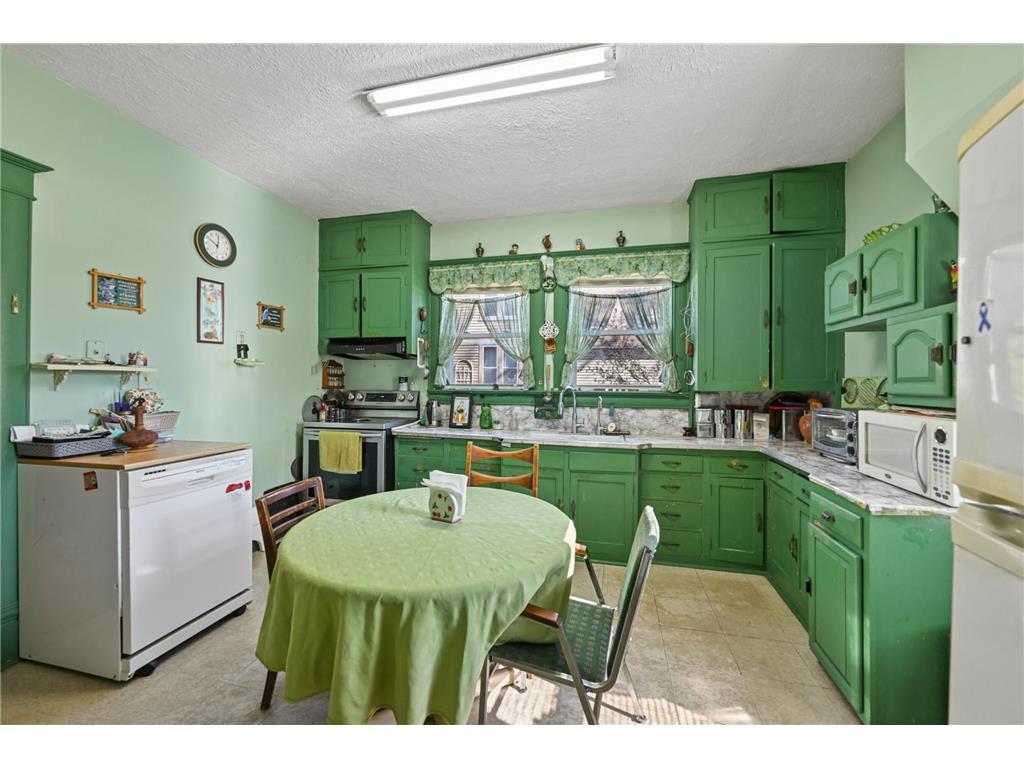 335 Adams Street SE Hutchinson MN 55350 7060720 image8