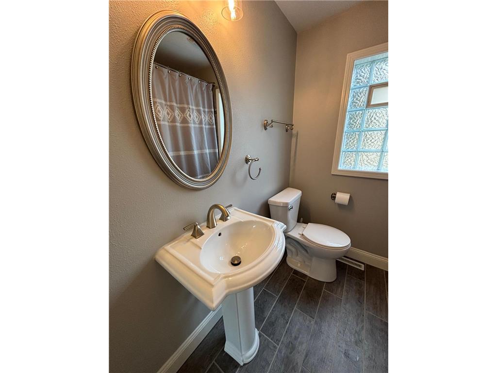 335 Crocker Avenue N Thief River Falls MN 56701 6757042 image20