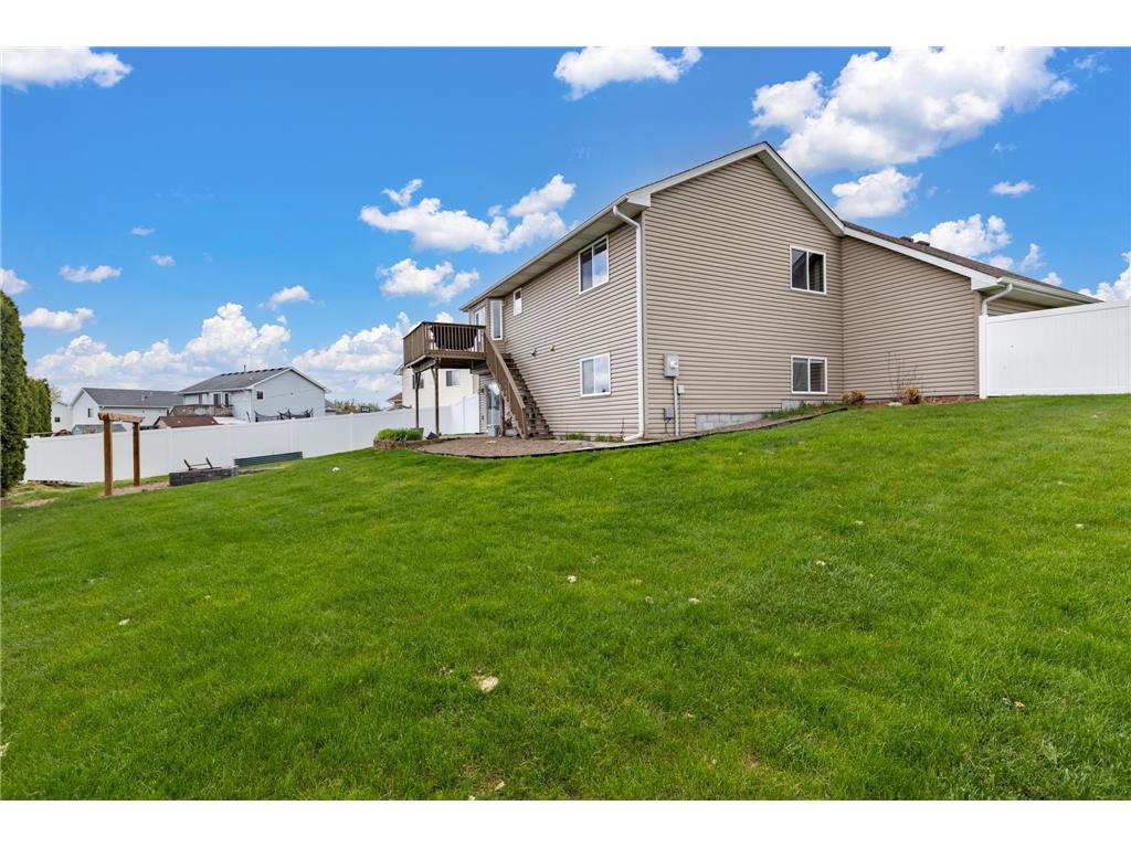 335 Martell Street Somerset WI 54025 7068827 image24