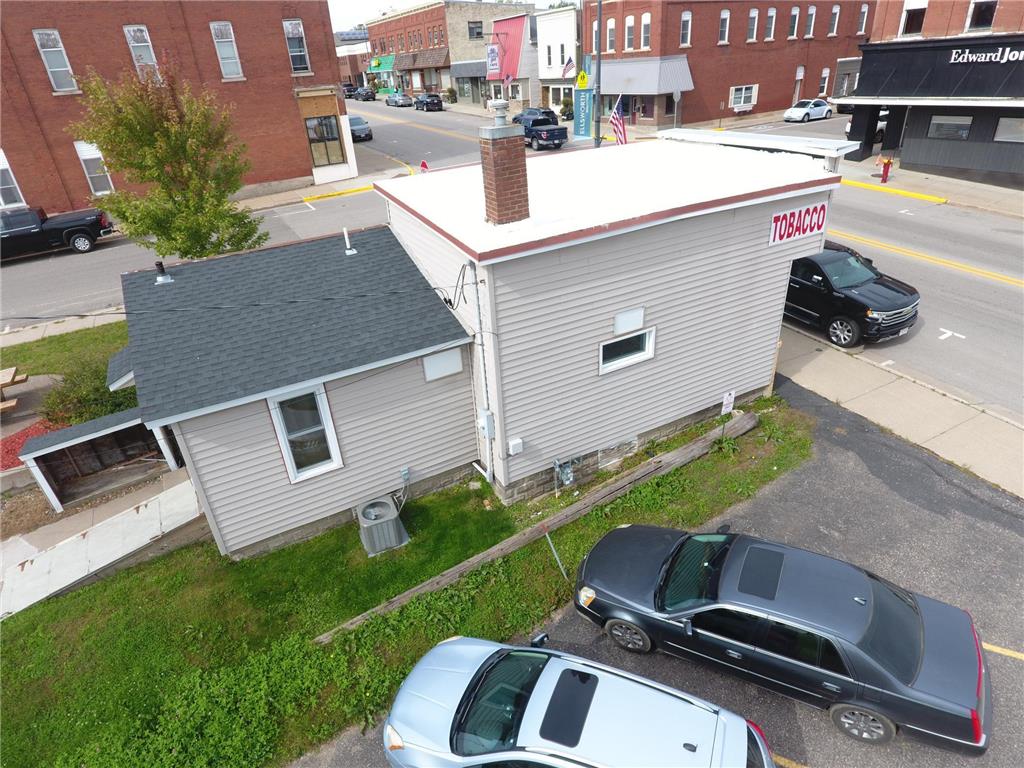 335 W Main Street Ellsworth WI 54011 6797503 image2