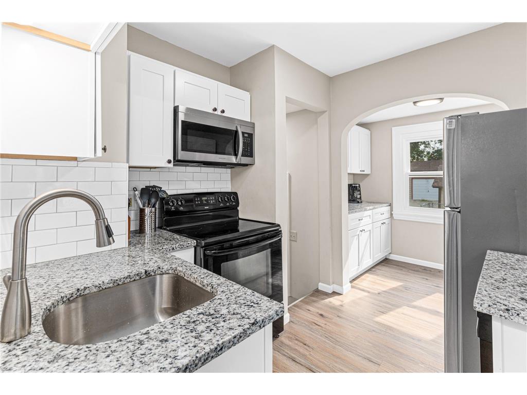 3350 Knox Avenue N Minneapolis MN 55412 7050616 image17