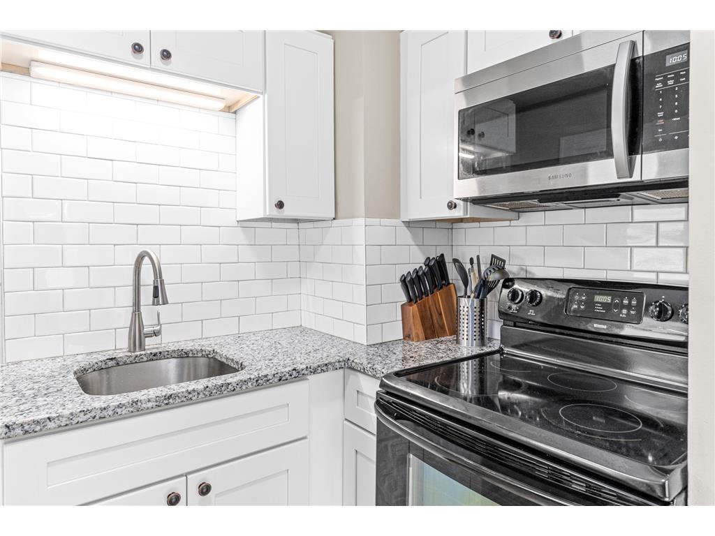 3350 Knox Avenue N Minneapolis MN 55412 7050616 image20