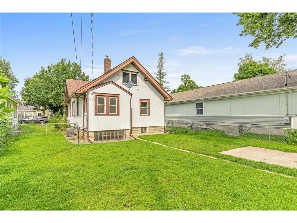 3350 Knox Avenue N Minneapolis MN 55412 7050616 image36