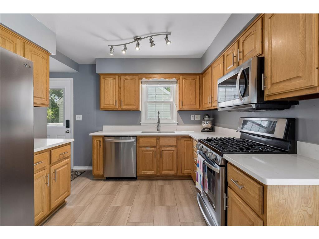 3350 Wyoming Avenue S Saint Louis Park MN 55426 7100129 image12