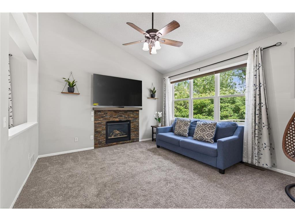 3351 N View Lane Woodbury MN 55125 7085797 image10
