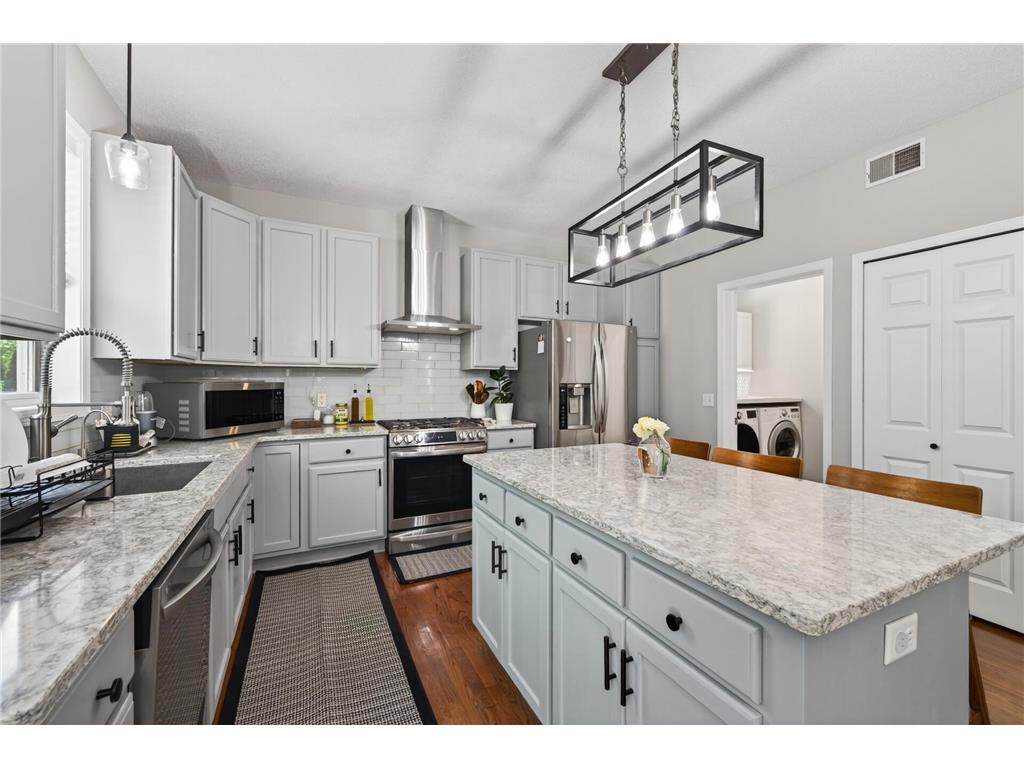 3351 N View Lane Woodbury MN 55125 7085797 image19